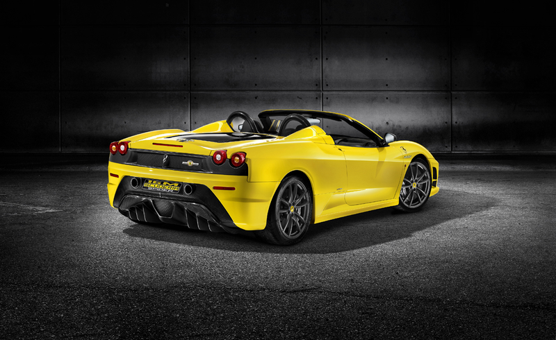 Illustration for article titled Ferrari Scuderia Spider 16M Unveiled Live At Mugello With Stickers, 16 GB Ferrari iPod Touch